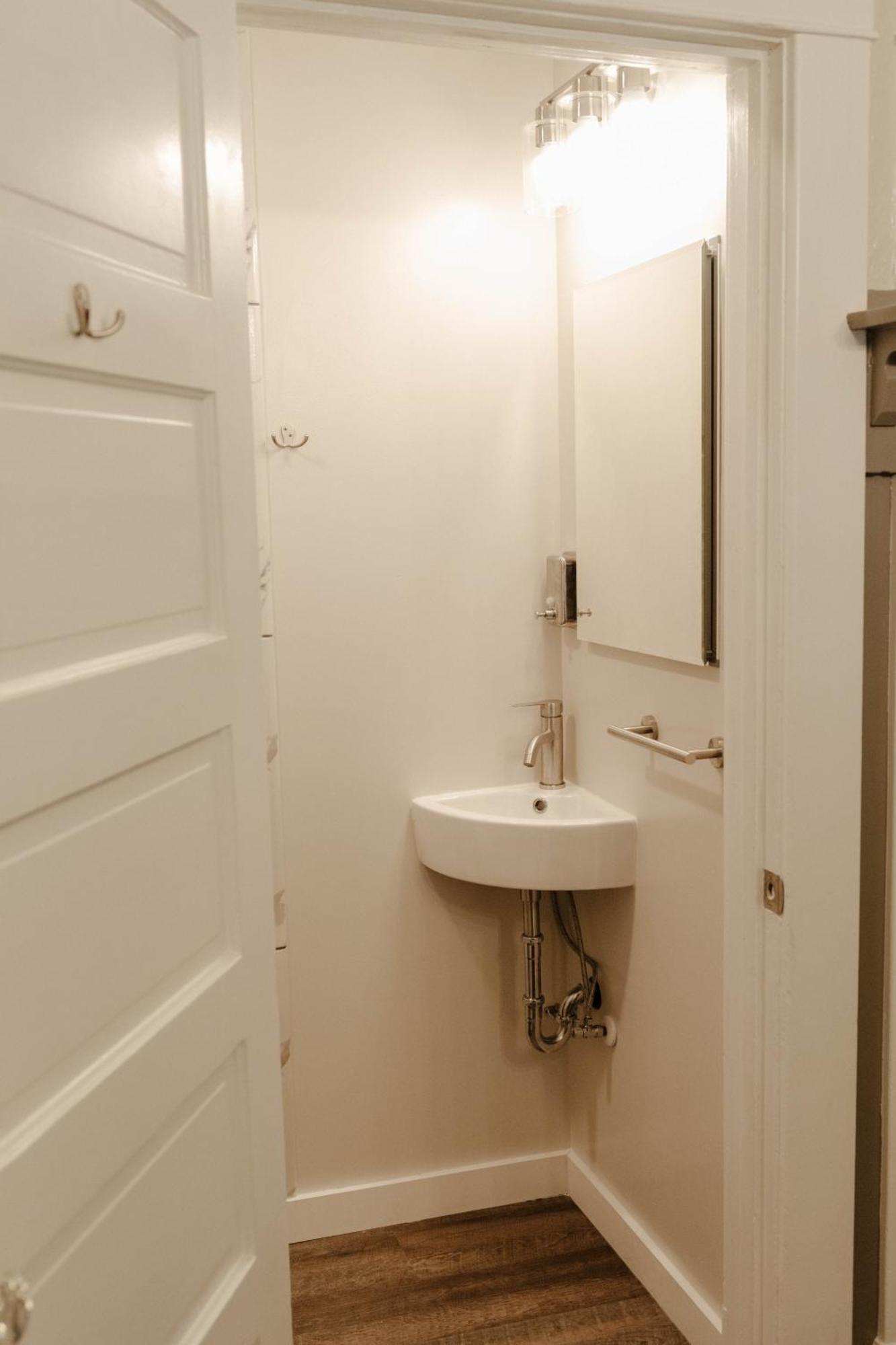 Central Tacoma Triplex מראה חיצוני תמונה